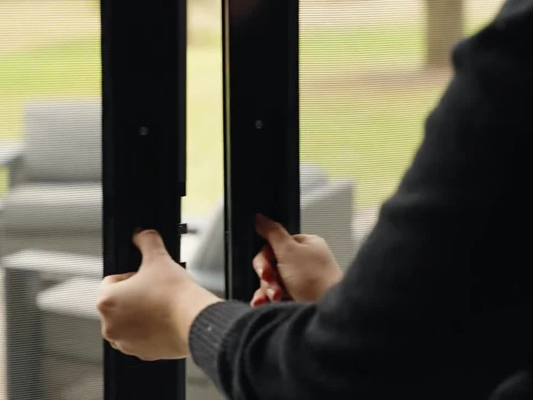 Batıkent Akordiyon Sineklik Her Ebatta Sineklik Çözümleri İmal Ediyoruz